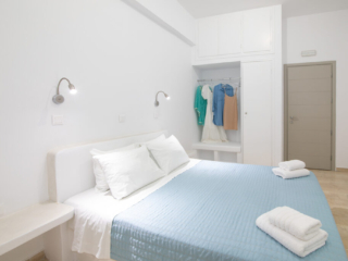 Rooms_EvasHouse_Fira_Santorini