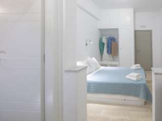 Rooms_EvasHouse_Fira_Santorini