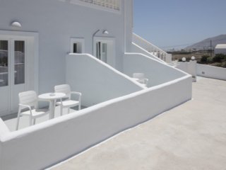 Rooms_EvasHouse_Fira_Santorini
